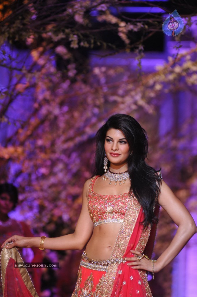 Celebs at Aamby Valley India Bridal Fashion Week - 41 / 96 photos