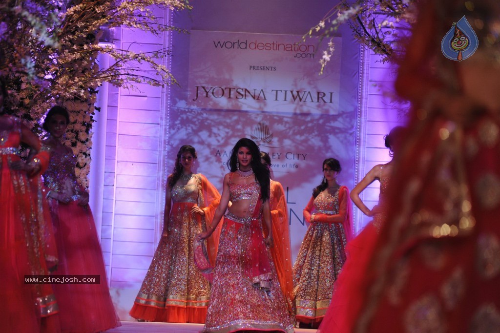 Celebs at Aamby Valley India Bridal Fashion Week - 43 / 96 photos