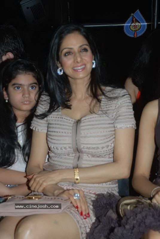 Celebs at Aamby Valley India Bridal Week day 5 - 106 / 133 photos