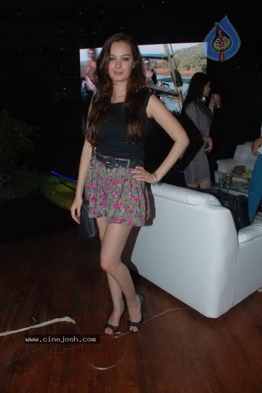 Celebs at Aamby Valley India Bridal Week day 5 - 109 / 133 photos