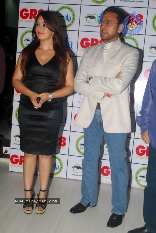 Celebs at Acting School Launch Event - 11 / 34 photos