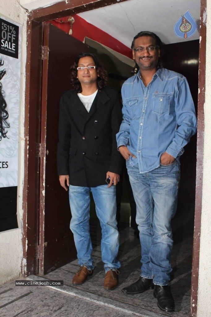 Celebs at Agneepath Movie Special Show - 18 / 45 photos