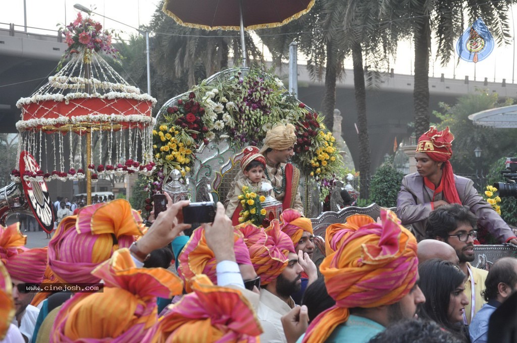 Celebs at Ahana Deol Wedding Reception - 90 / 115 photos