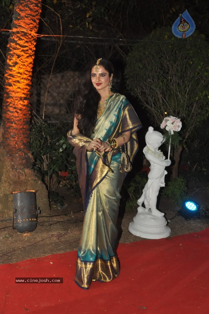 Celebs at Ahana Deol Wedding Reception - 96 / 115 photos