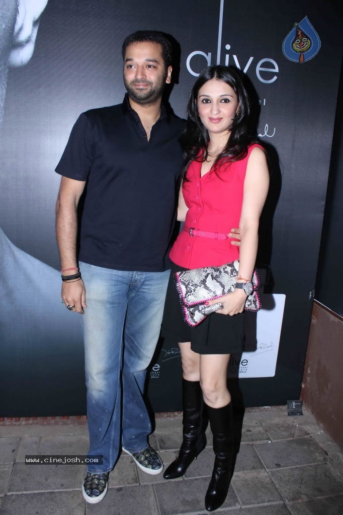 Celebs at Alive Perfume PM and Party - 16 / 138 photos