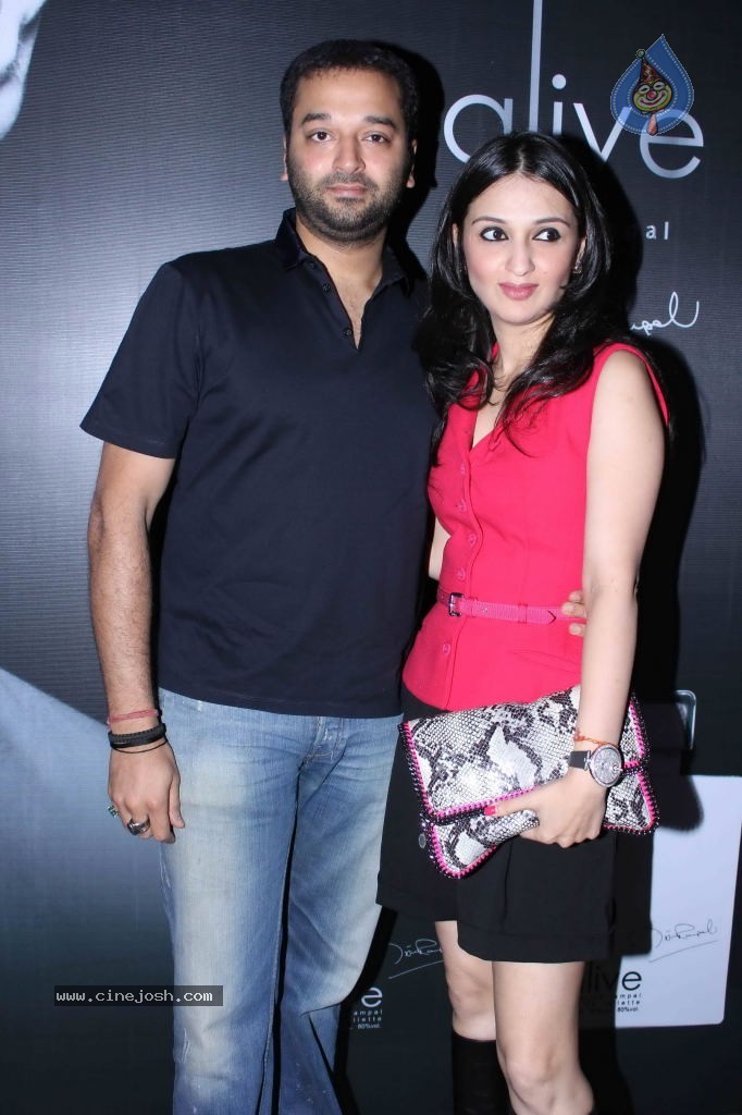 Celebs at Alive Perfume PM and Party - 51 / 138 photos