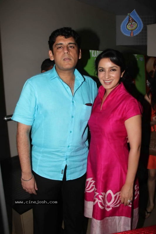 Celebs at Always Kabhi Kabhi Movie Premiere - 13 / 41 photos