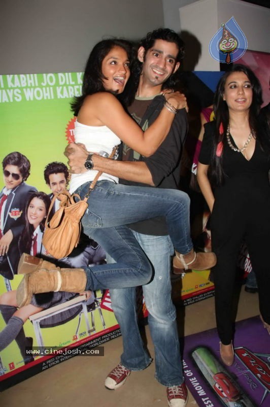 Celebs at Always Kabhi Kabhi Movie Premiere - 16 / 41 photos