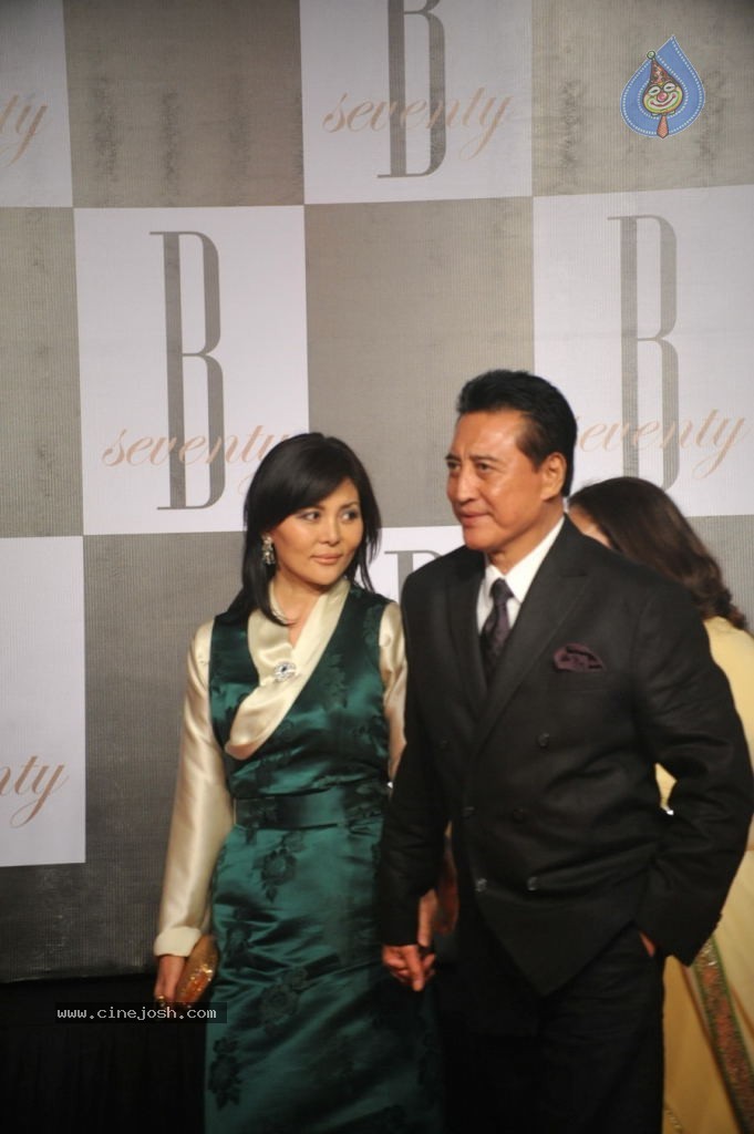 Celebs at Amitabh Bachchan 70th Bday Celebrations - 43 / 184 photos