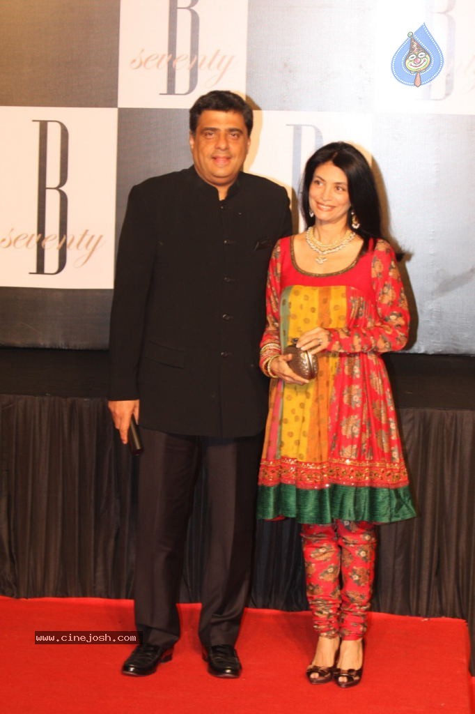 Celebs at Amitabh Bachchan 70th Bday Celebrations - 77 / 184 photos