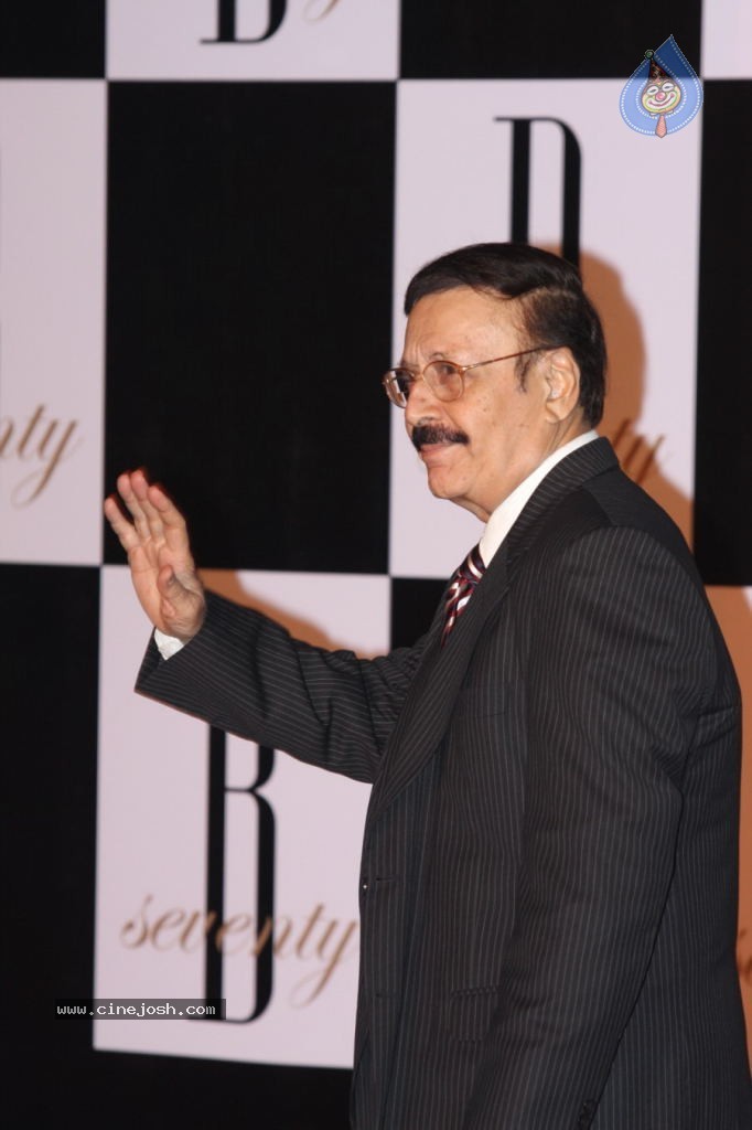 Celebs at Amitabh Bachchan 70th Bday Celebrations - 88 / 184 photos