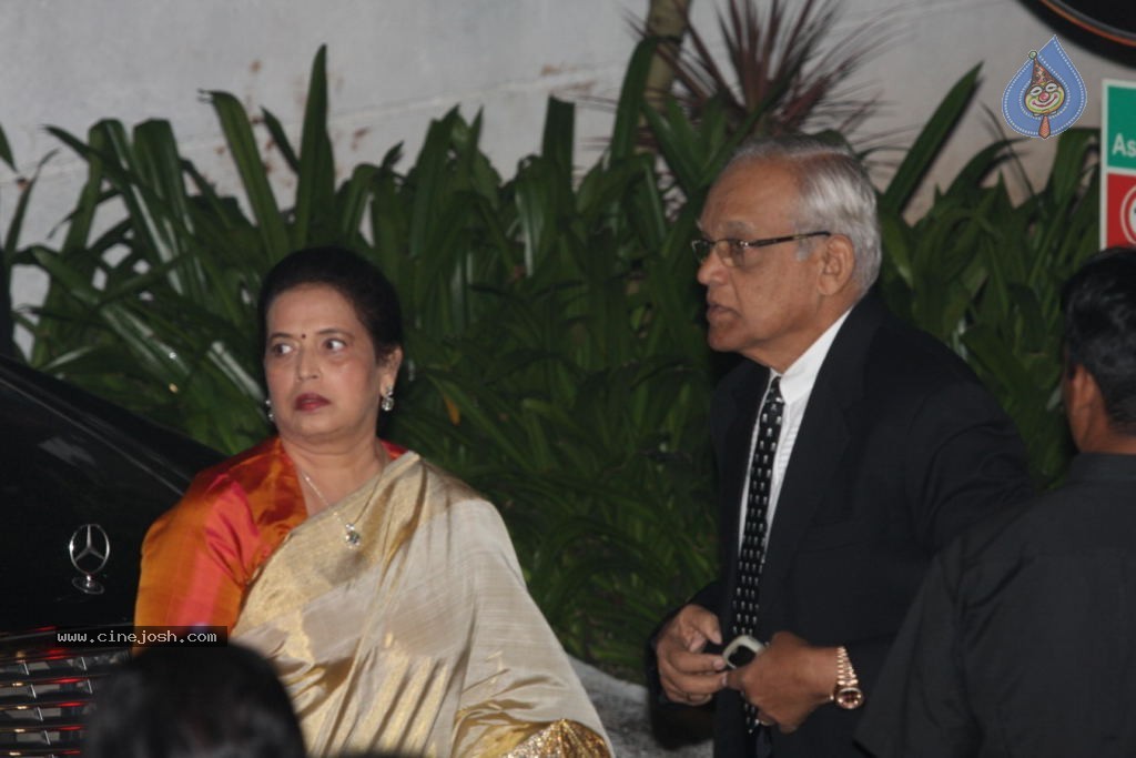 Celebs at Amitabh Bachchan 70th Bday Celebrations - 131 / 184 photos