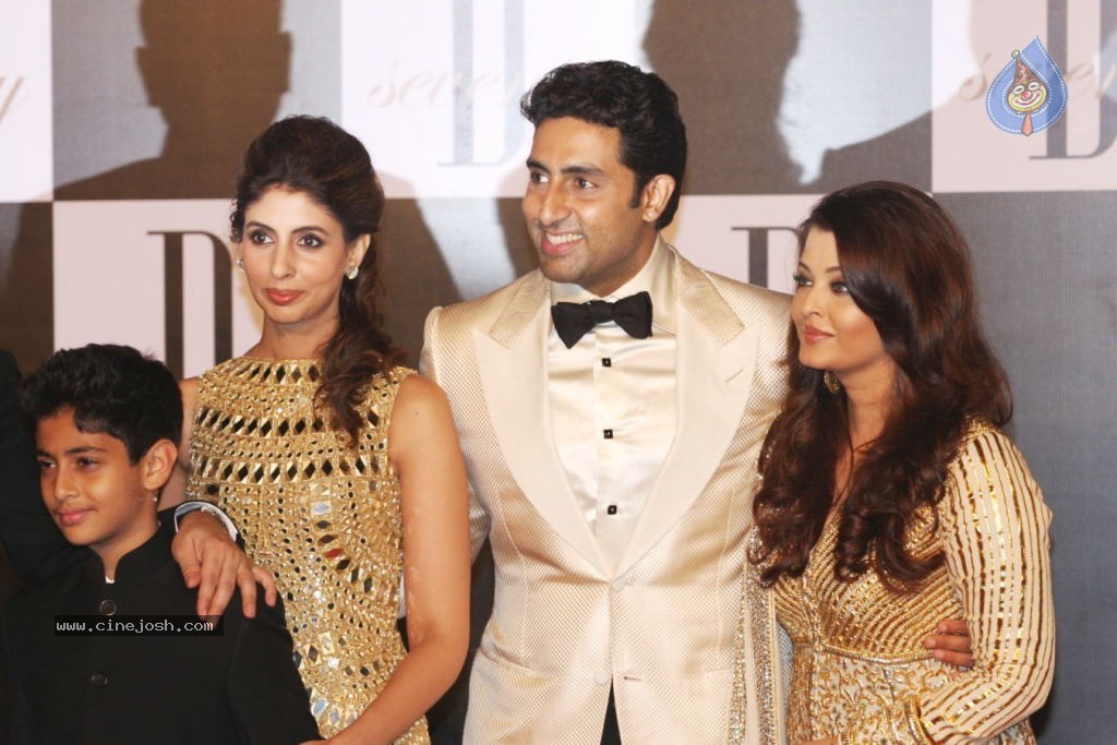 Celebs at Amitabh Bachchan 70th Bday Celebrations - 151 / 184 photos