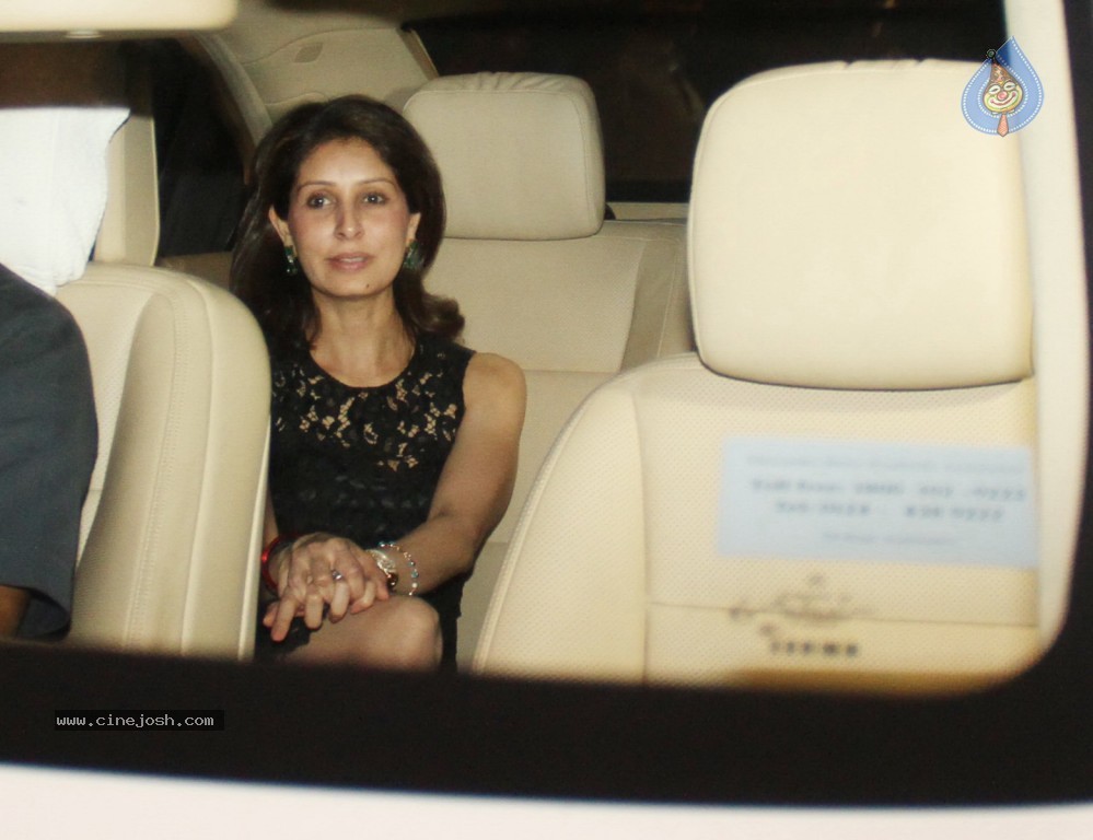 Celebs at Anil Ambani Party - 13 / 58 photos