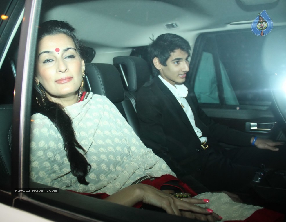 Celebs at Anil Ambani Party - 18 / 58 photos