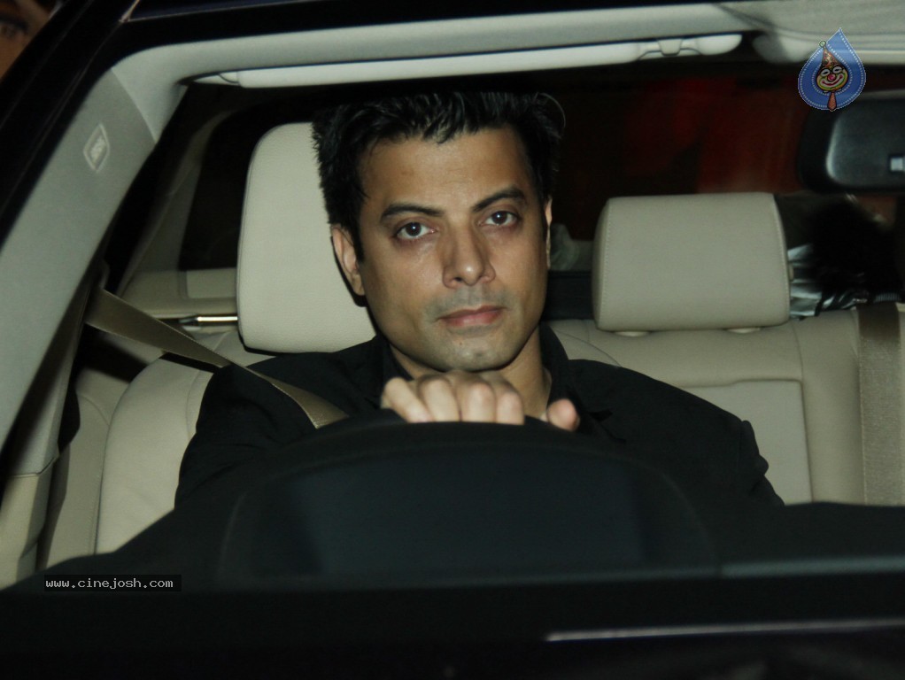 Celebs at Anil Ambani Party - 52 / 58 photos
