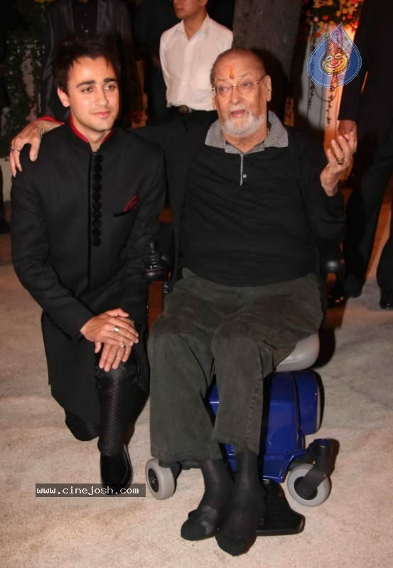 Celebs at Avantika Imran Khan Wedding Reception Set 02 - 61 / 119 photos