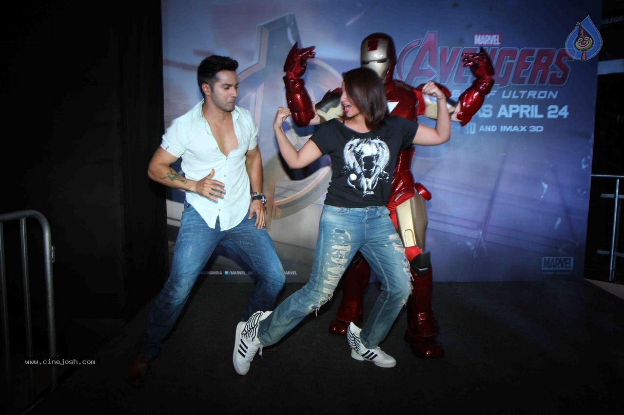 Celebs at Avengers Age of Ultron Special Show - 17 / 53 photos