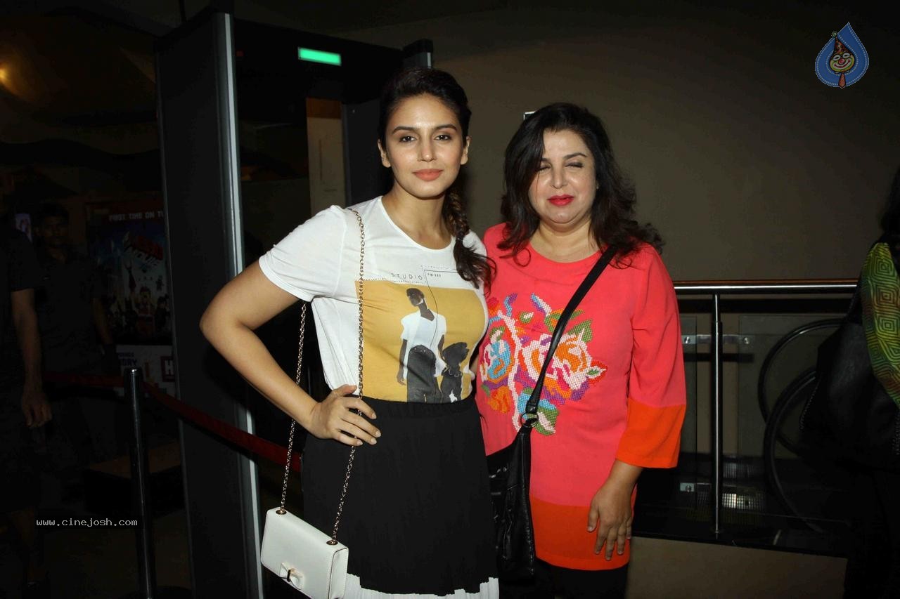 Celebs at Avengers Age of Ultron Special Show - 47 / 53 photos