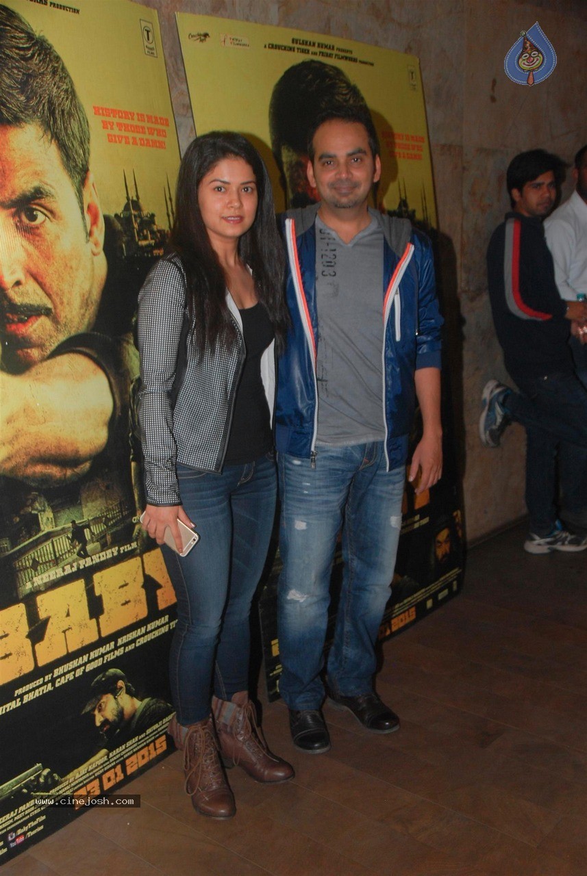 Celebs at Baby Special Show - 16 / 25 photos