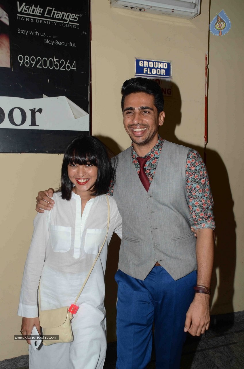 Celebs at Badlapur Special Show - 55 / 79 photos