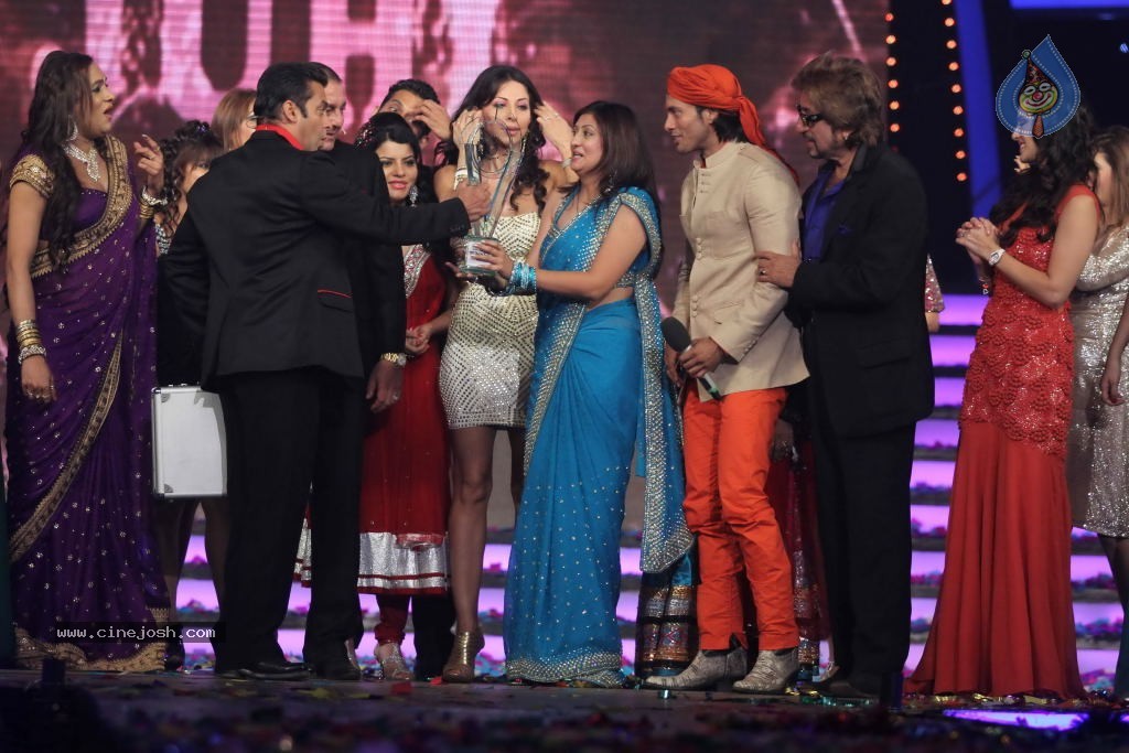 Celebs at Big Boss Grand Finale - 36 / 144 photos