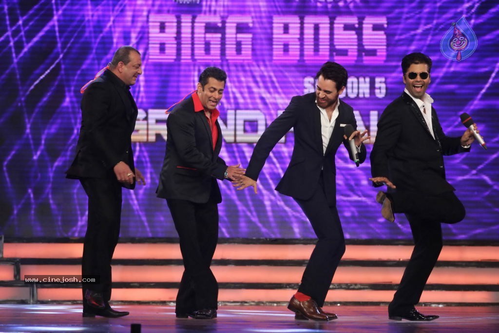 Celebs at Big Boss Grand Finale - 82 / 144 photos