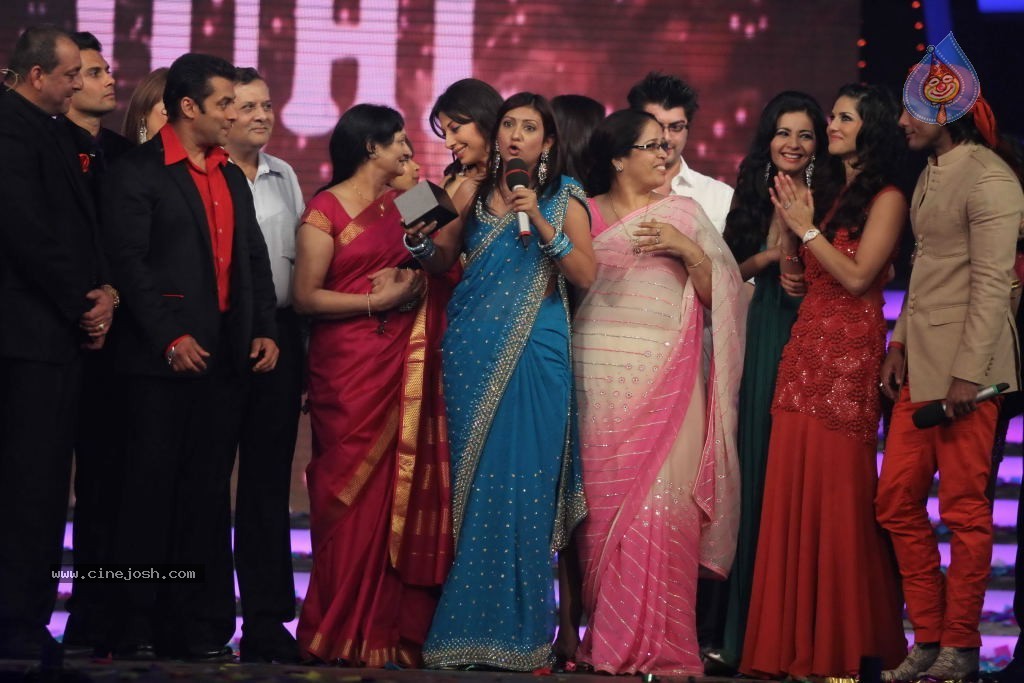 Celebs at Big Boss Grand Finale - 120 / 144 photos