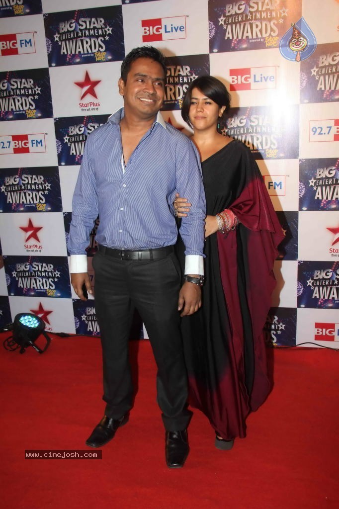 Celebs at BIG STAR Entertainment Awards 2011 - 42 / 114 photos