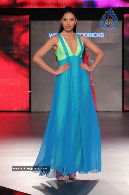 Celebs at Blenders Pride Fashion Tour Show - 2 / 42 photos