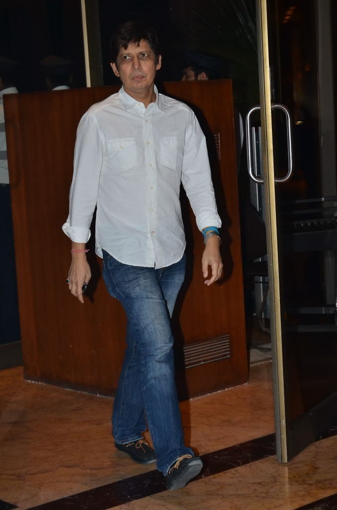 Bolly Celebs at Bobby Chawla Condolence Meet - 100 / 185 photos