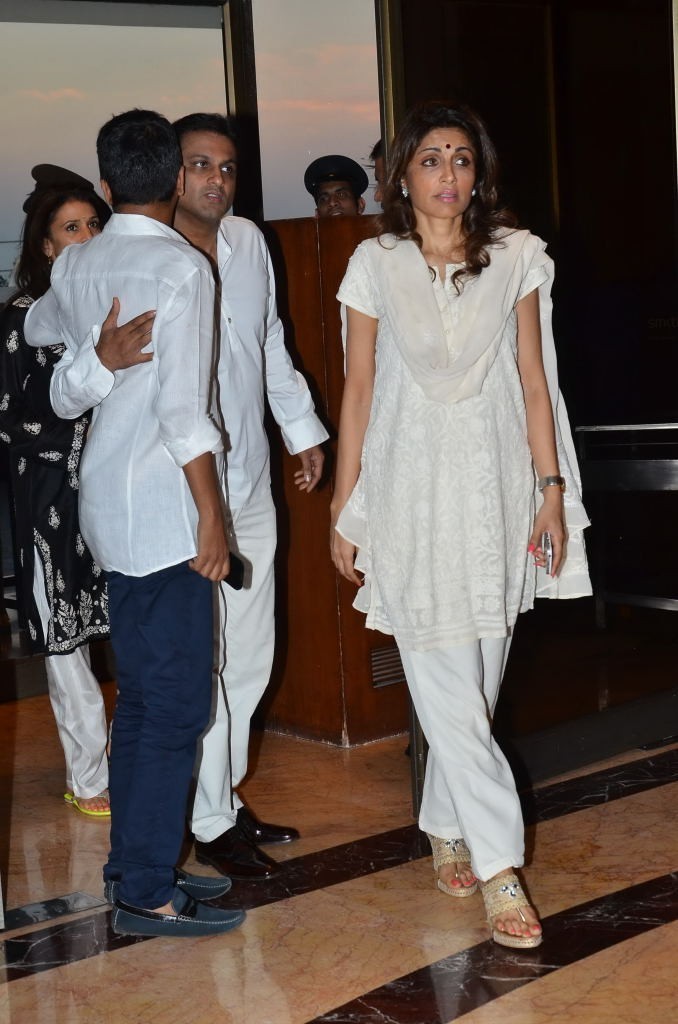 Bolly Celebs at Bobby Chawla Condolence Meet - 105 / 185 photos