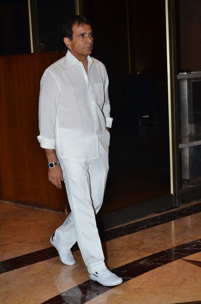 Bolly Celebs at Bobby Chawla Condolence Meet - 117 / 185 photos