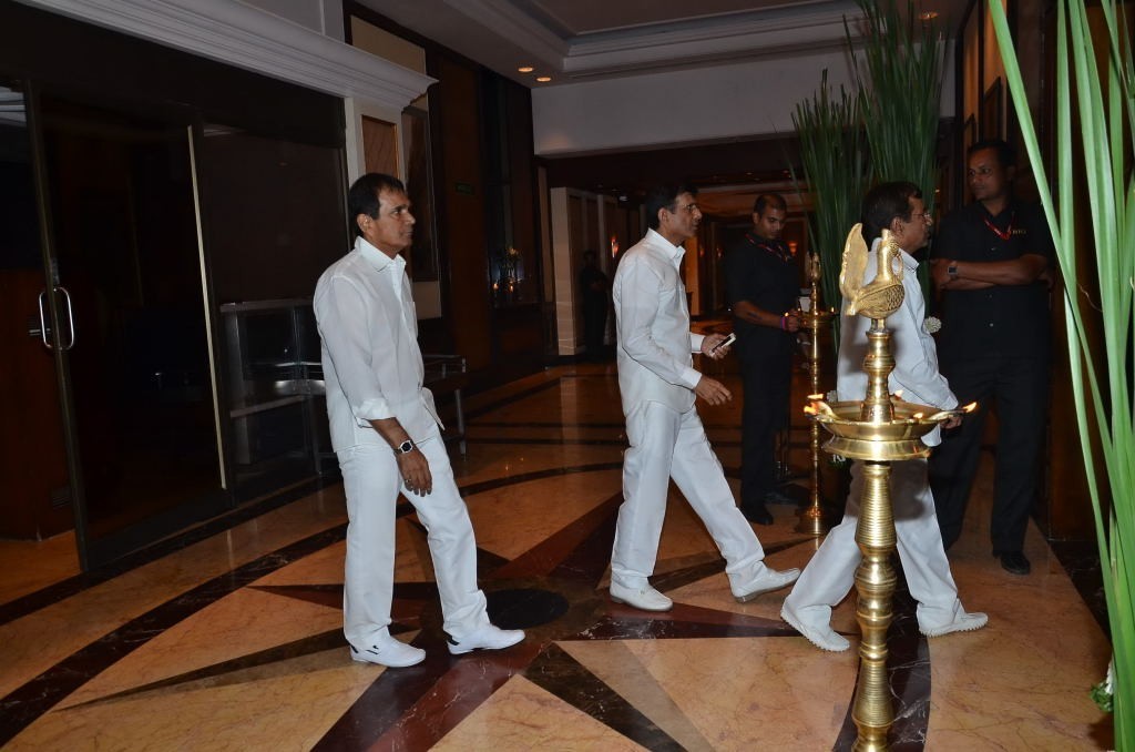 Bolly Celebs at Bobby Chawla Condolence Meet - 146 / 185 photos