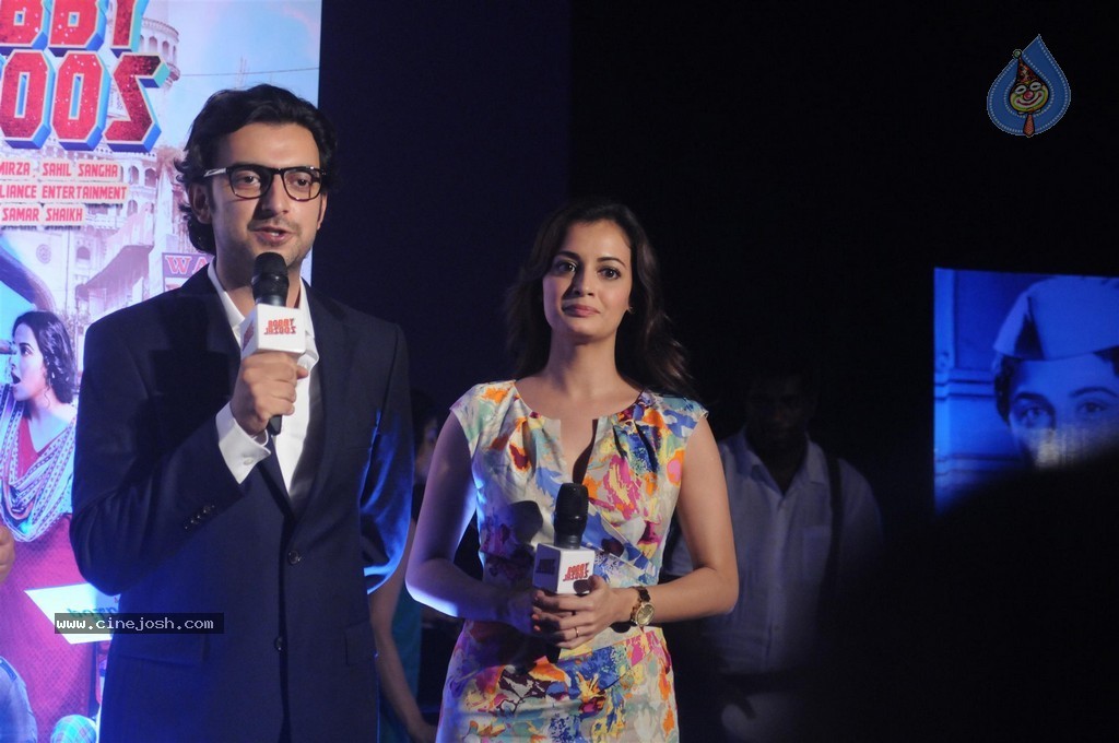 Celebs at Bobby Jasoos Trailer Launch - 13 / 102 photos