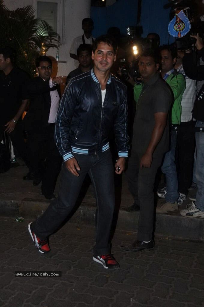 Celebs at Bunty Walia Wedding Reception - 7 / 85 photos