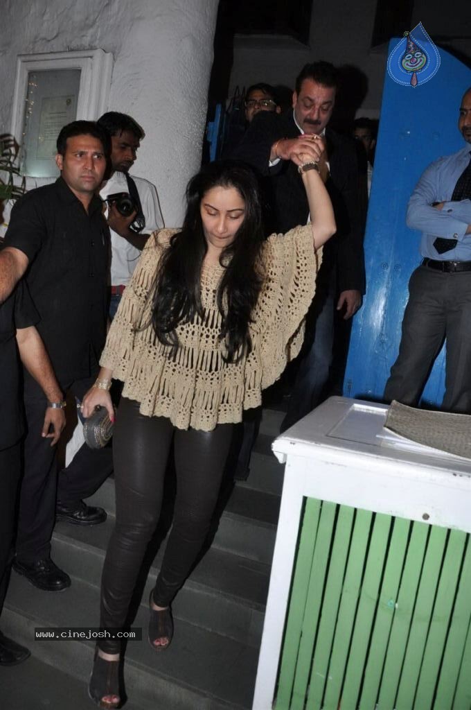 Celebs at Bunty Walia Wedding Reception - 69 / 85 photos