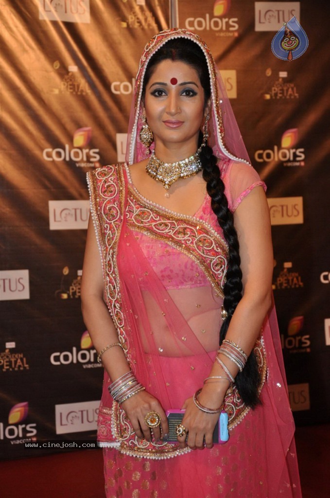 Celebs at Colors Golden Petal Awards 2012 - 68 / 86 photos