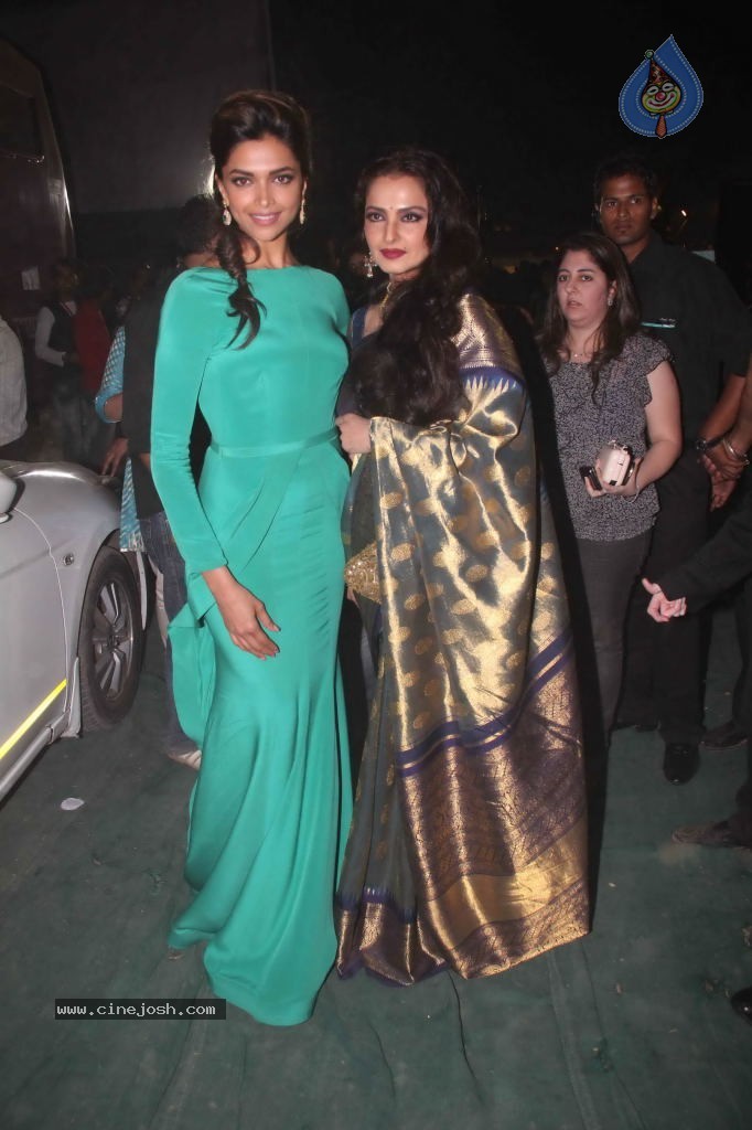 Celebs at Colors Screen Awards 2012 - 123 / 241 photos