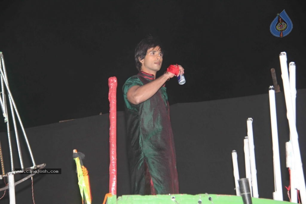 Celebs at Colors Screen Awards 2012 - 193 / 241 photos