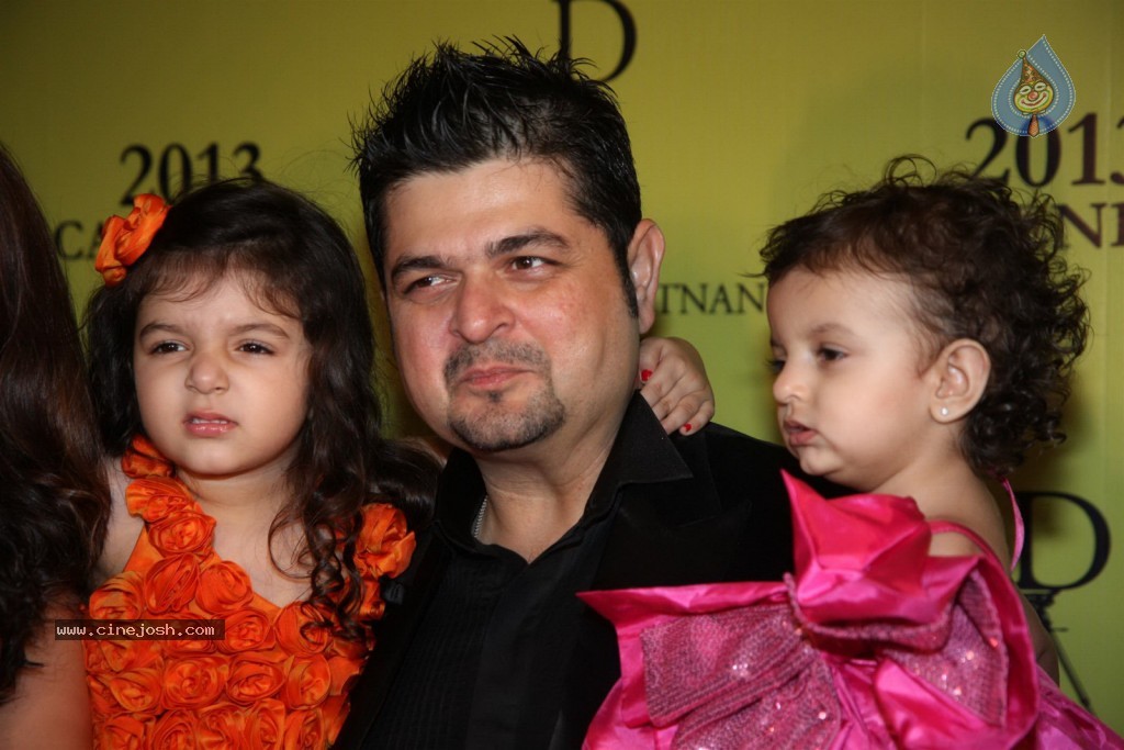 Celebs at Dabboo Ratnani 2013 Calendar Launch - 110 / 122 photos