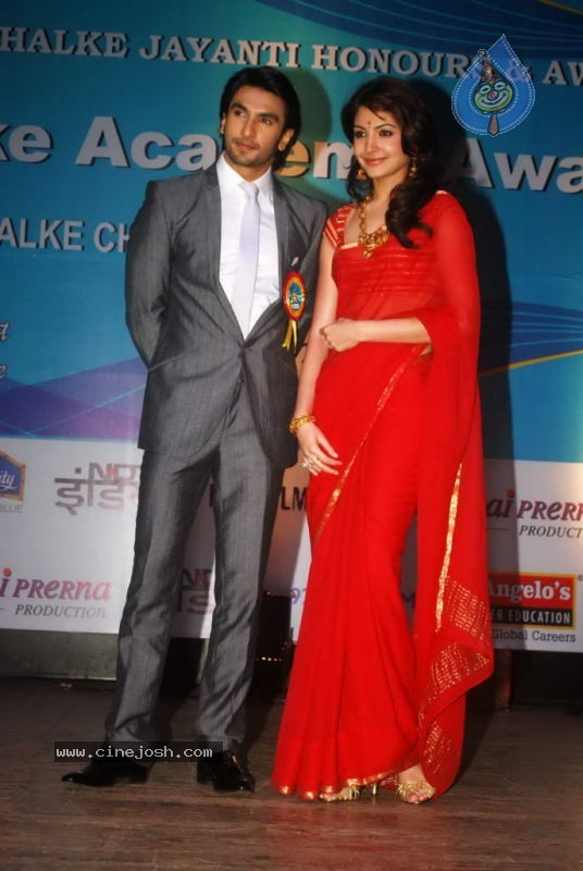 Celebs at Dadasaheb Phalke Academy Awards - 3 / 126 photos