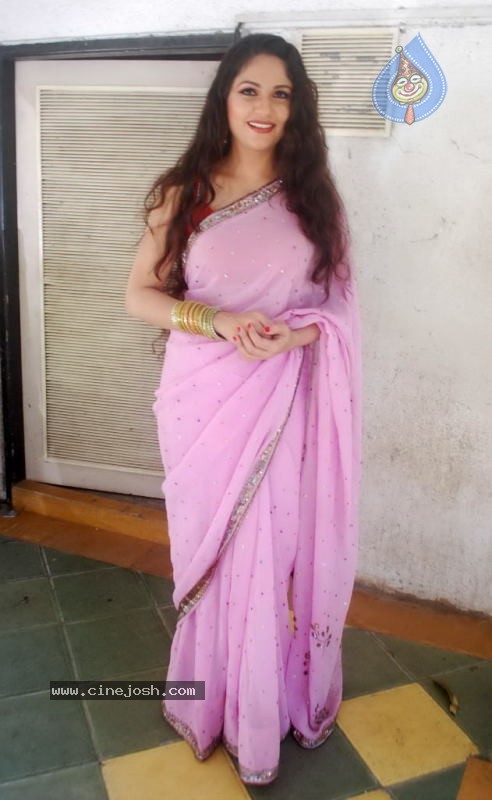 Celebs at Dadasaheb Phalke Academy Awards - 61 / 126 photos