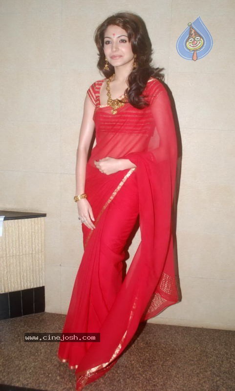 Celebs at Dadasaheb Phalke Academy Awards - 112 / 126 photos