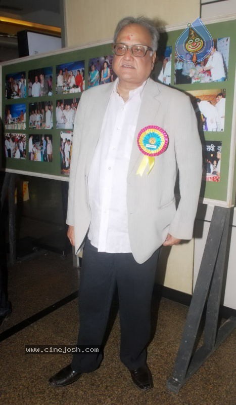 Celebs at Dadasaheb Phalke Academy Awards - 121 / 126 photos