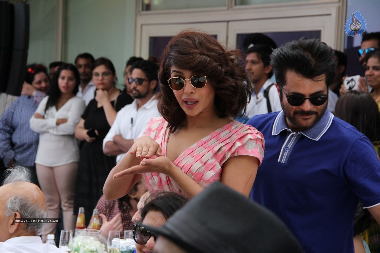 Celebs at Dil Dhadakne Do Film Music Launch - 9 / 160 photos