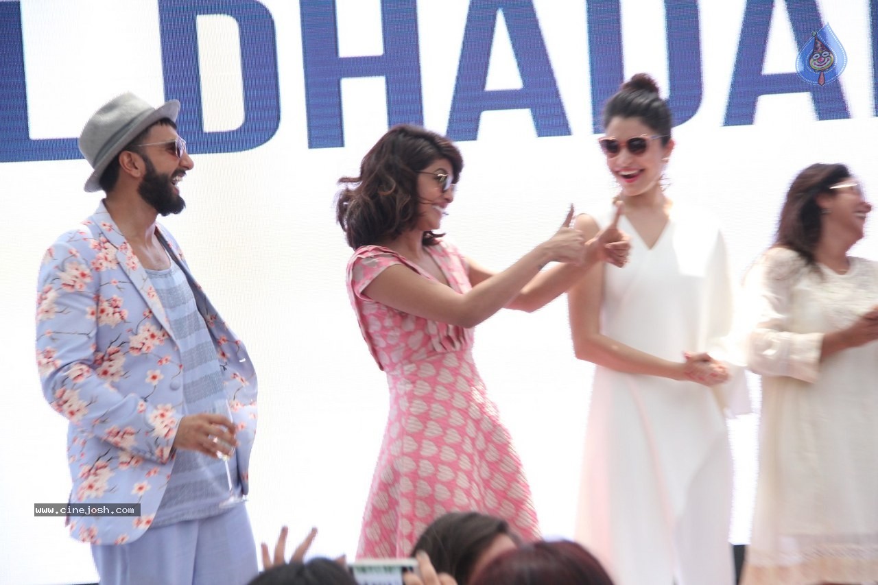 Celebs at Dil Dhadakne Do Film Music Launch - 40 / 160 photos