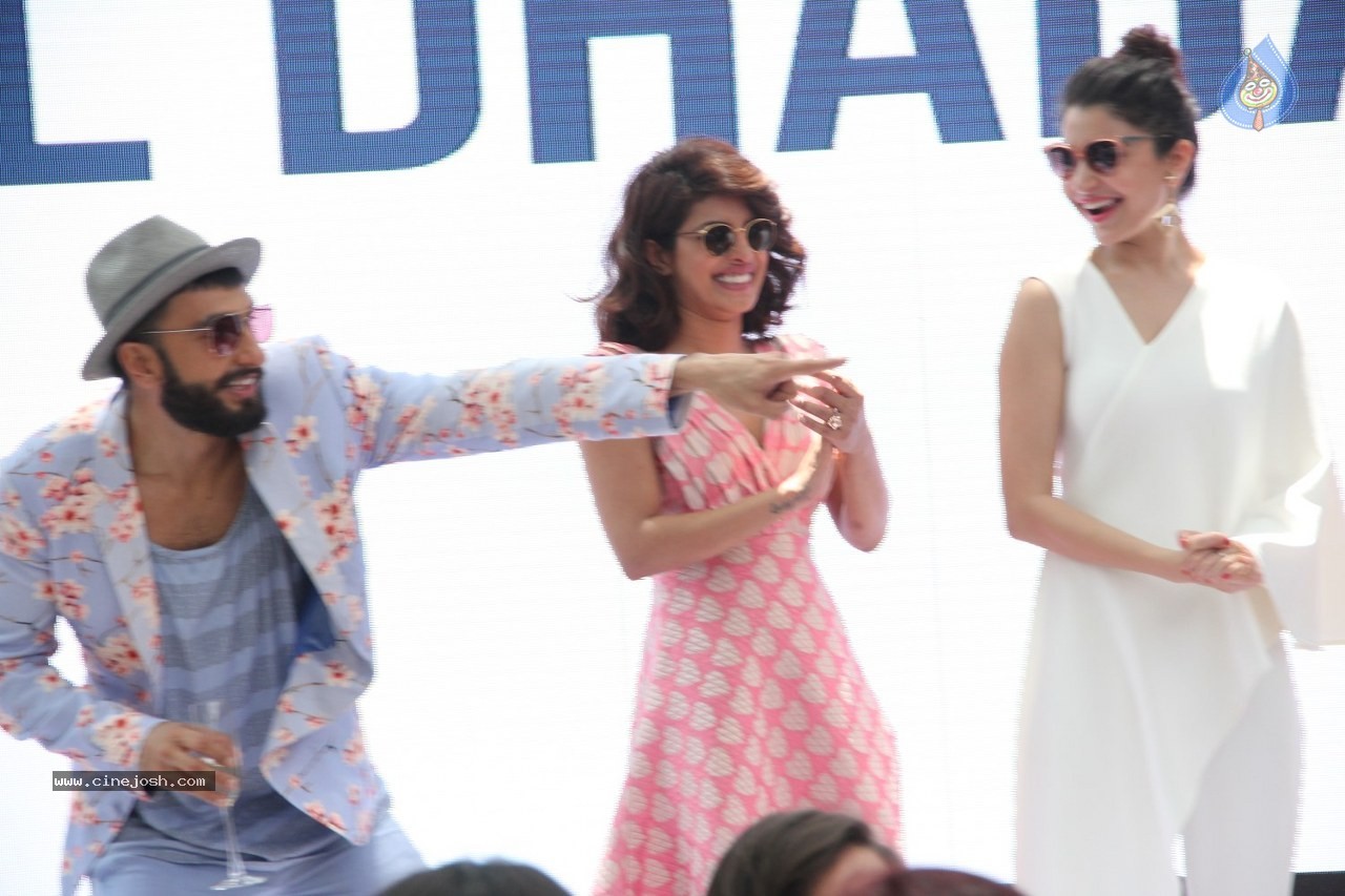 Celebs at Dil Dhadakne Do Film Music Launch - 107 / 160 photos