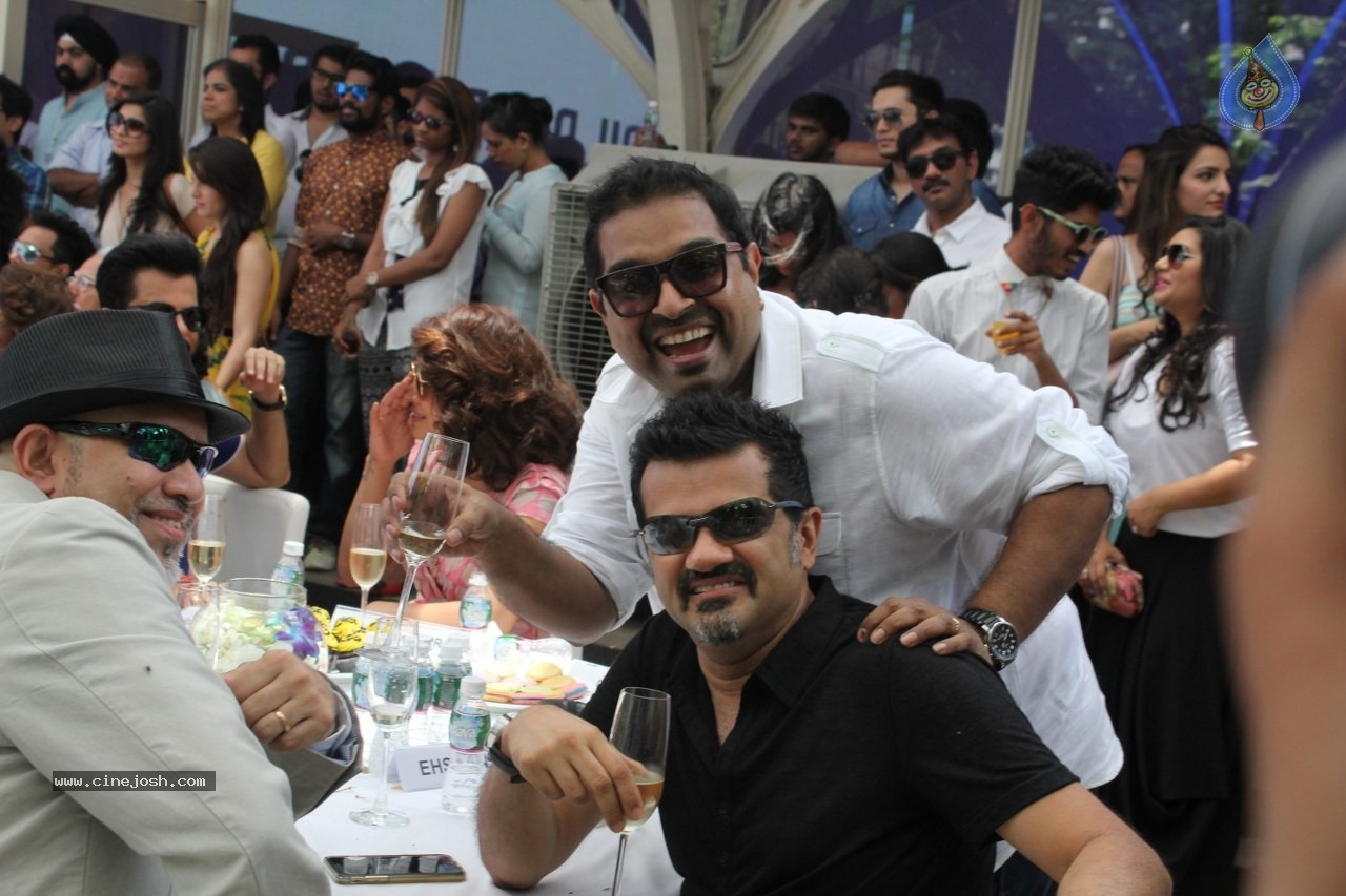 Celebs at Dil Dhadakne Do Film Music Launch - 110 / 160 photos