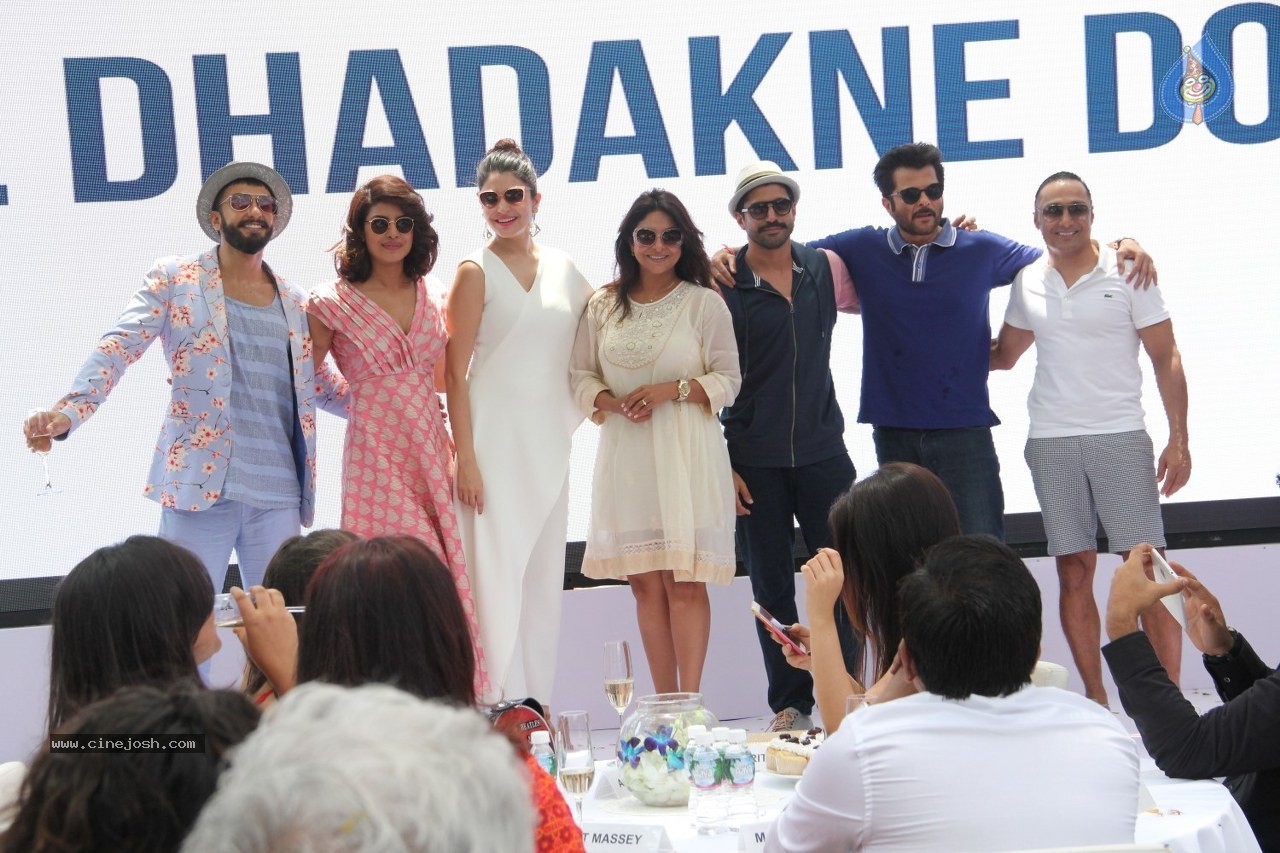 Celebs at Dil Dhadakne Do Film Music Launch - 160 / 160 photos